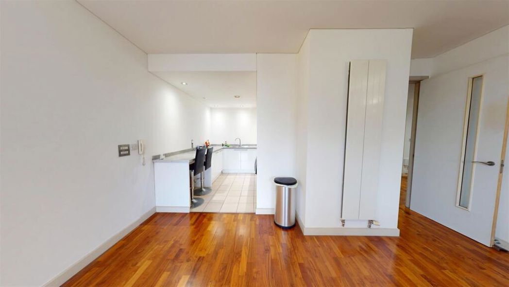 Property image 3 of 16