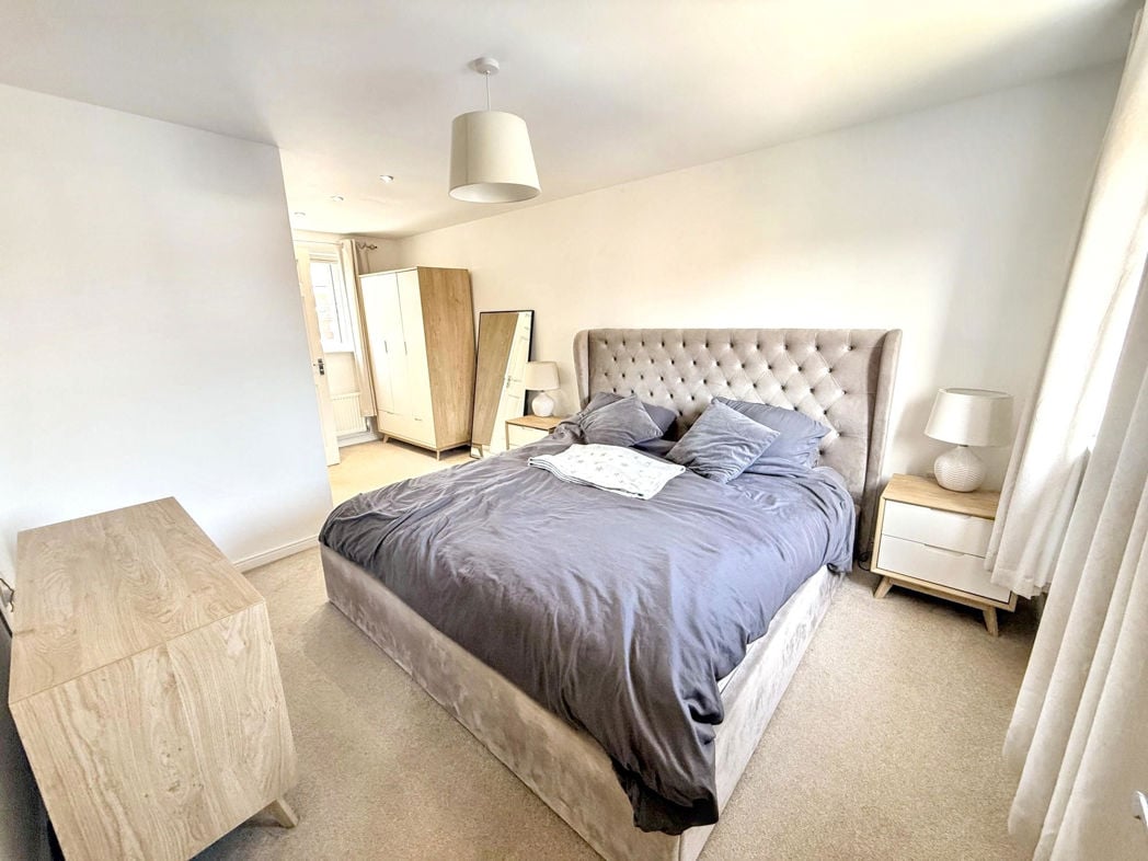 Property image 15 of 24