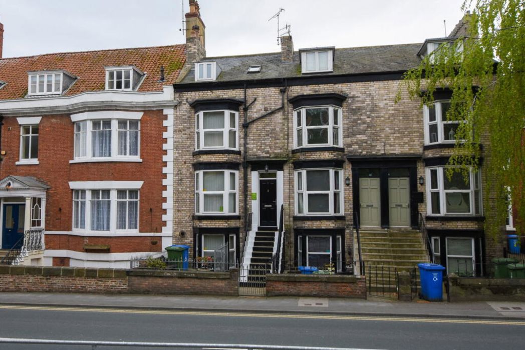 Property image 1 of 12