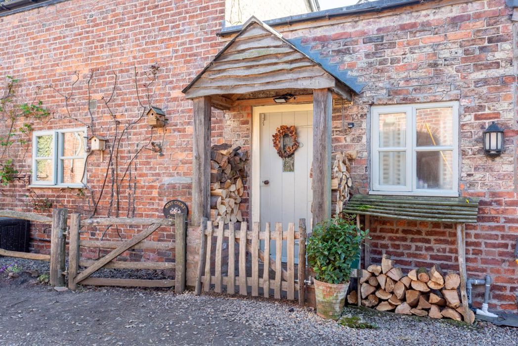 Property image 1 of 12