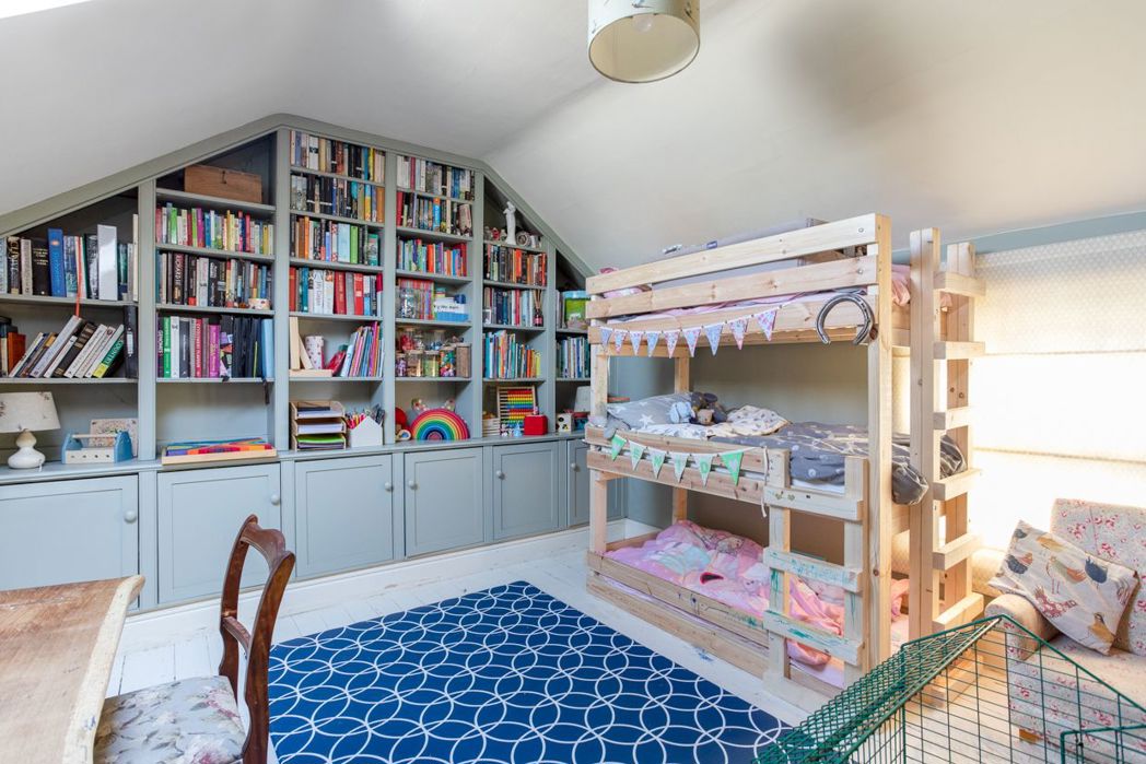 Property image 3 of 12