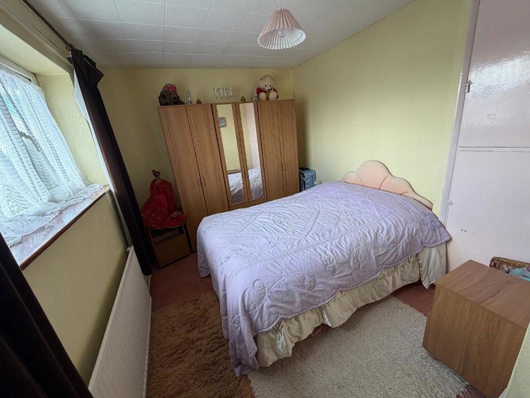 Property image 4 of 15