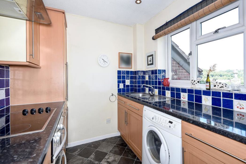 Property image 2 of 10
