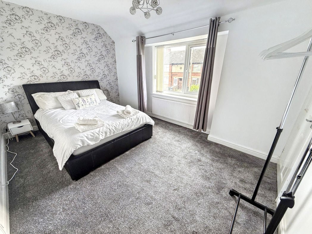 Property image 10 of 13