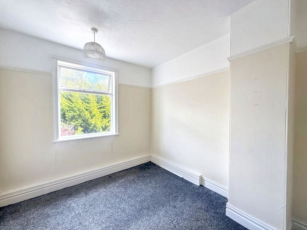 Property image 2 of 6