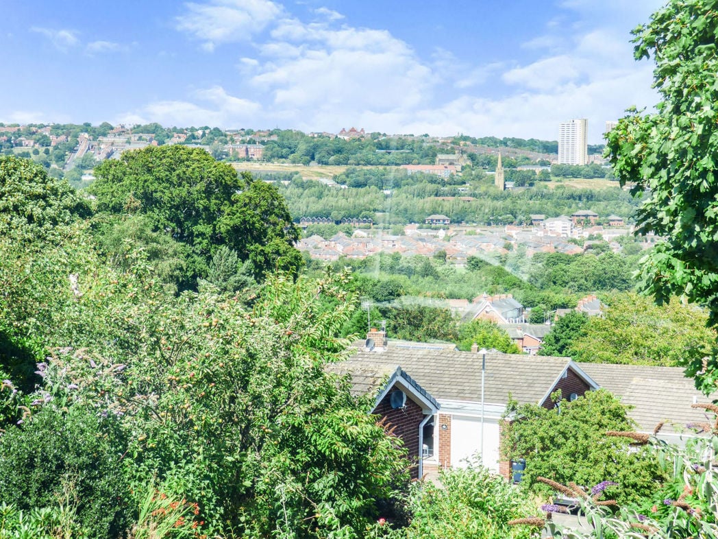 Property image 24 of 27