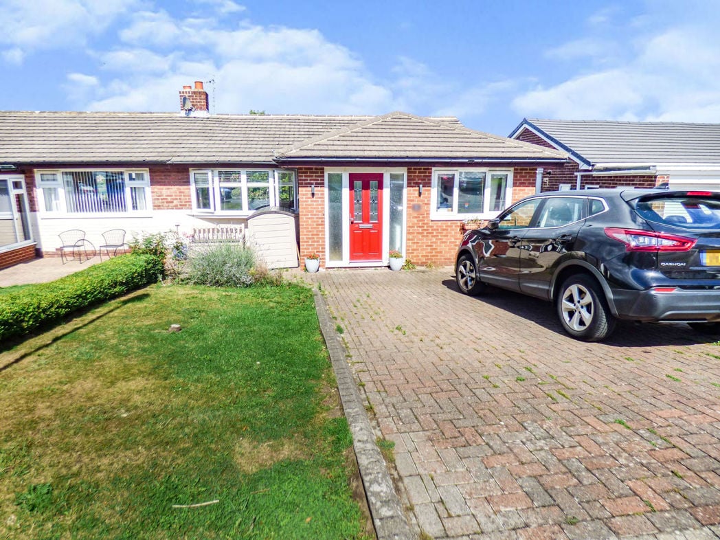 Property image 21 of 27