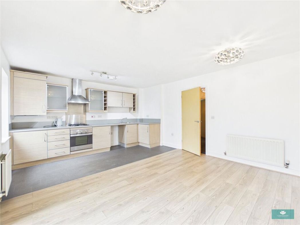 Property image 5 of 17