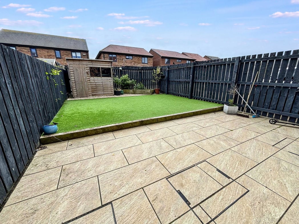 Property image 25 of 28
