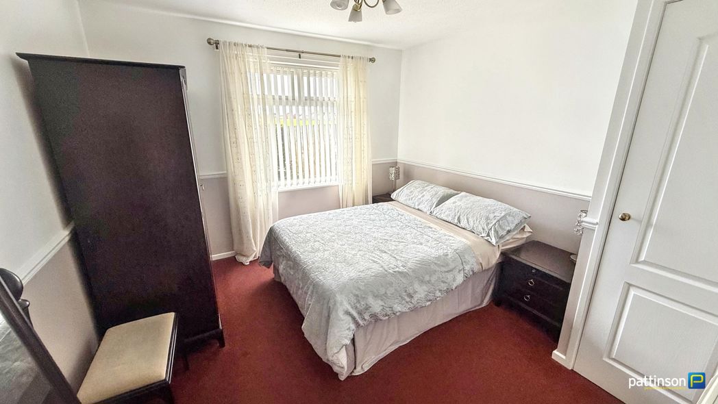 Property image 11 of 22