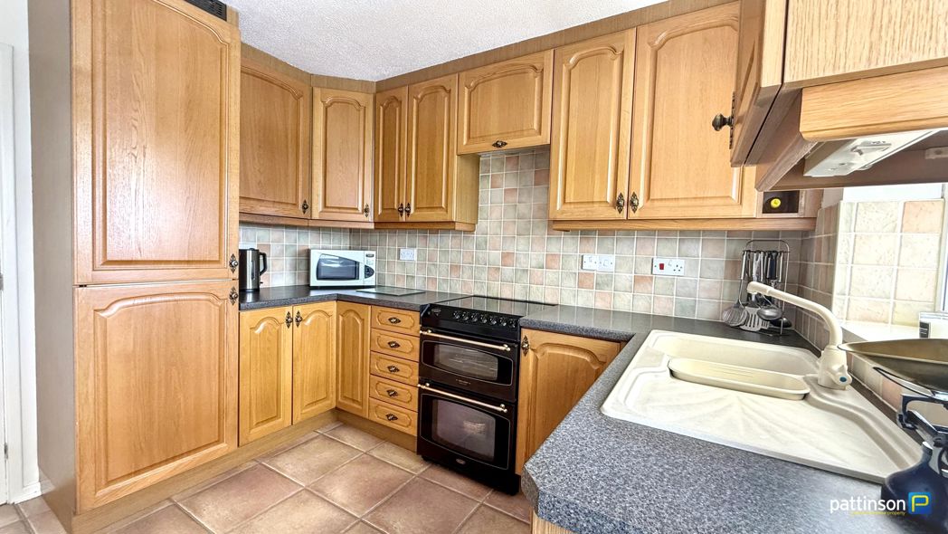Property image 6 of 22