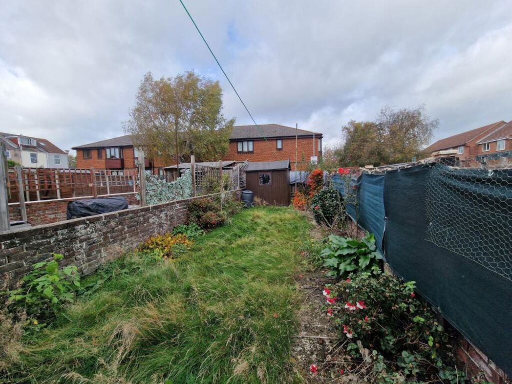 Property image 4 of 8
