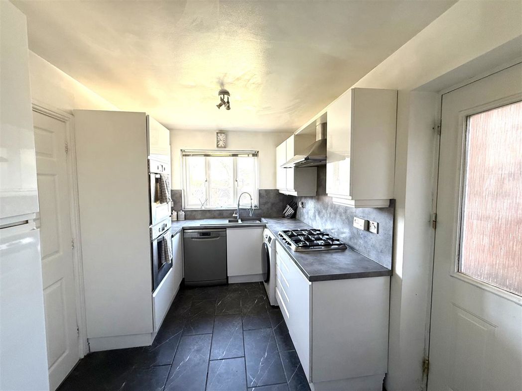 Property image 6 of 14