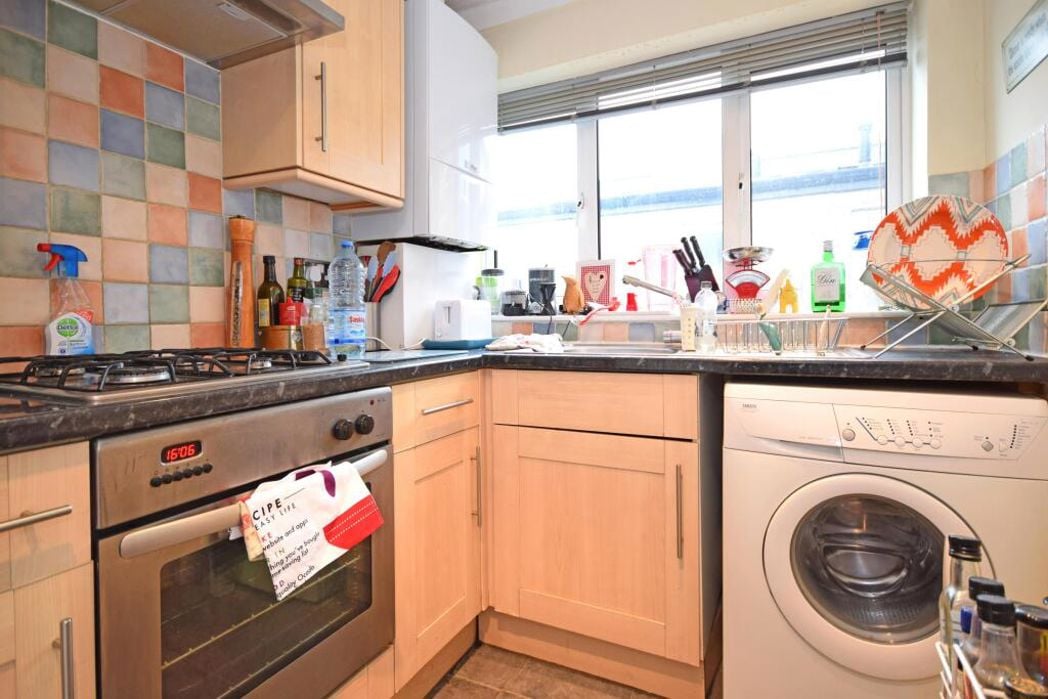 Property image 6 of 6