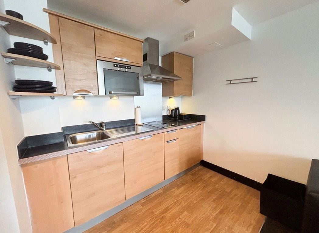 Property image 3 of 8