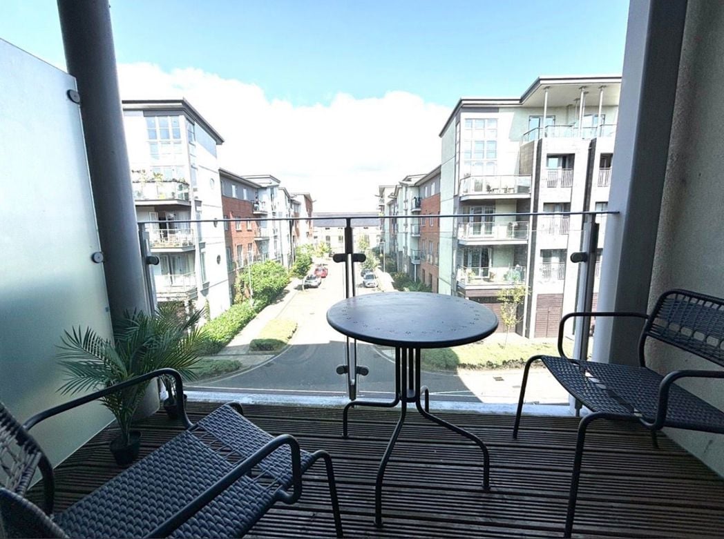 Property image 7 of 8
