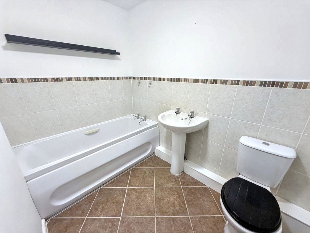 Property image 13 of 13