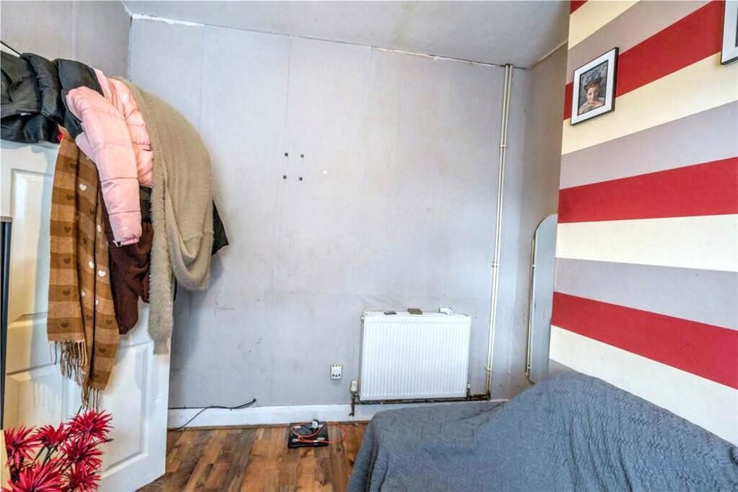Property image 3 of 14