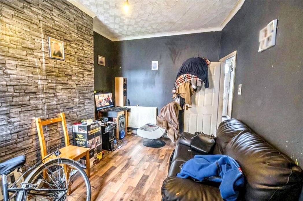 Property image 5 of 14