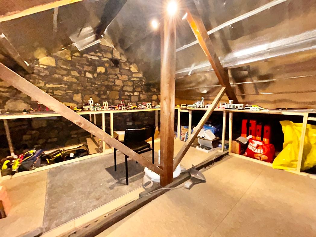 Property image 17 of 22