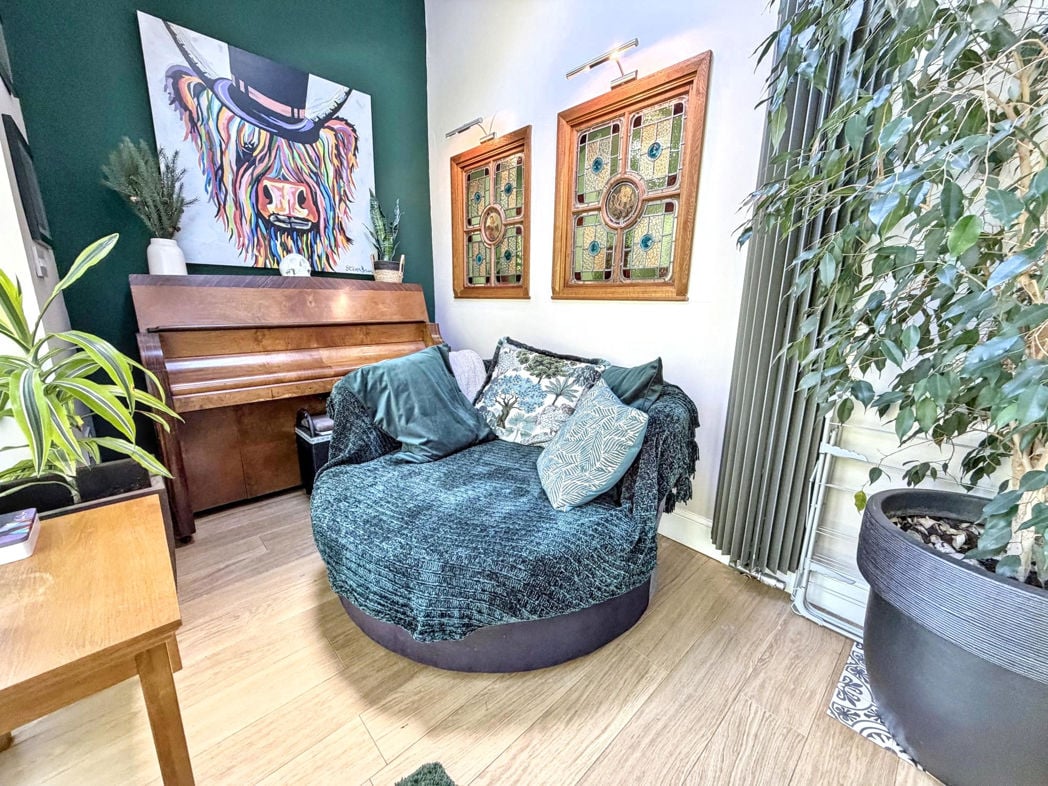 Property image 16 of 31