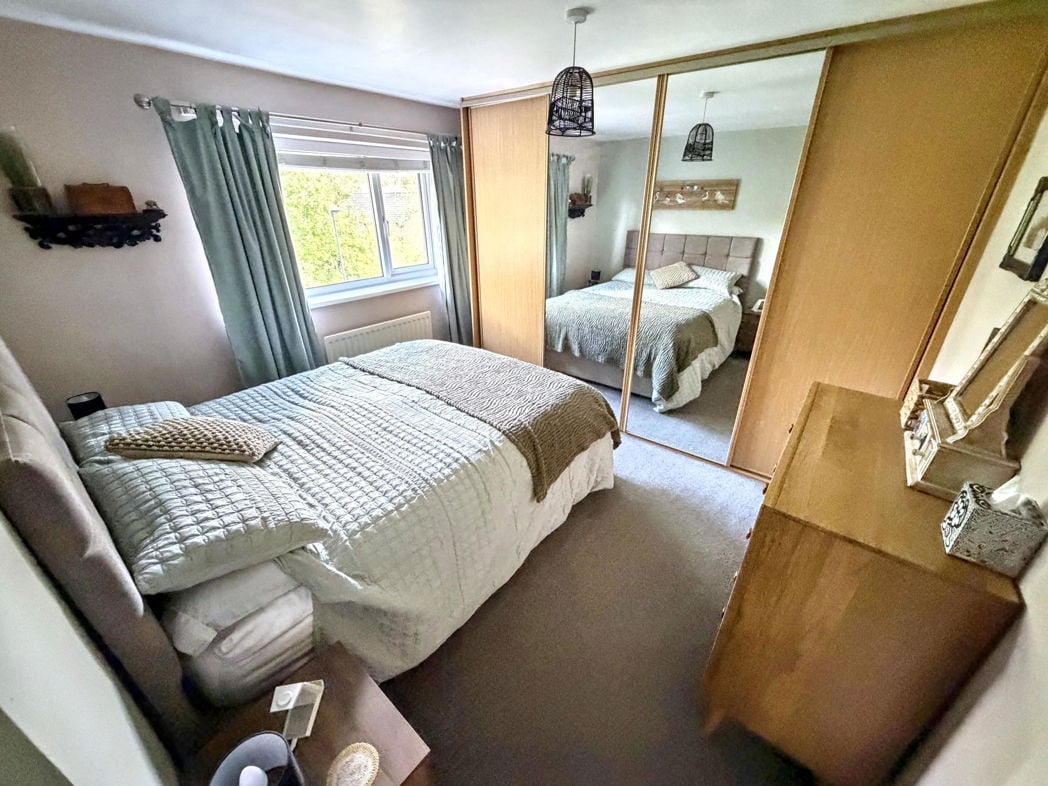 Property image 18 of 31