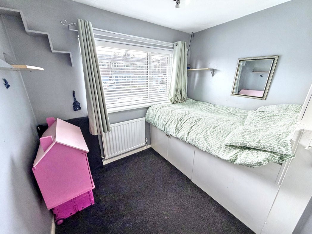 Property image 24 of 31