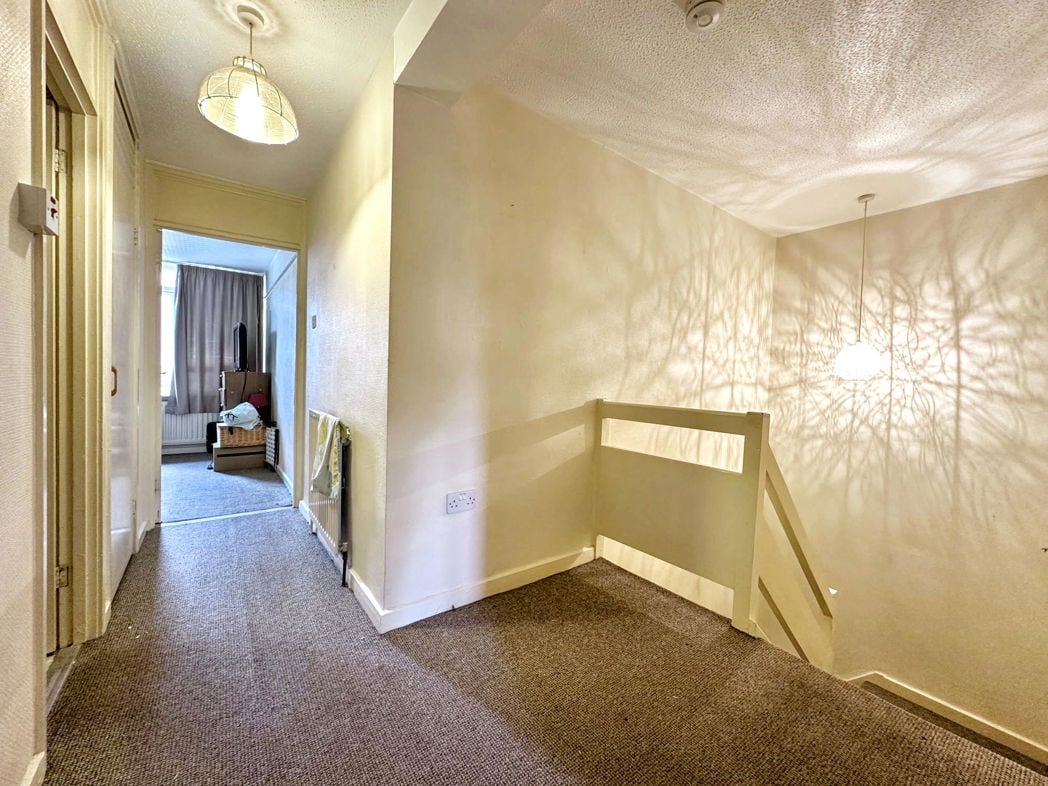 Property image 7 of 15