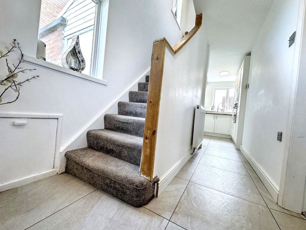 Property image 2 of 18