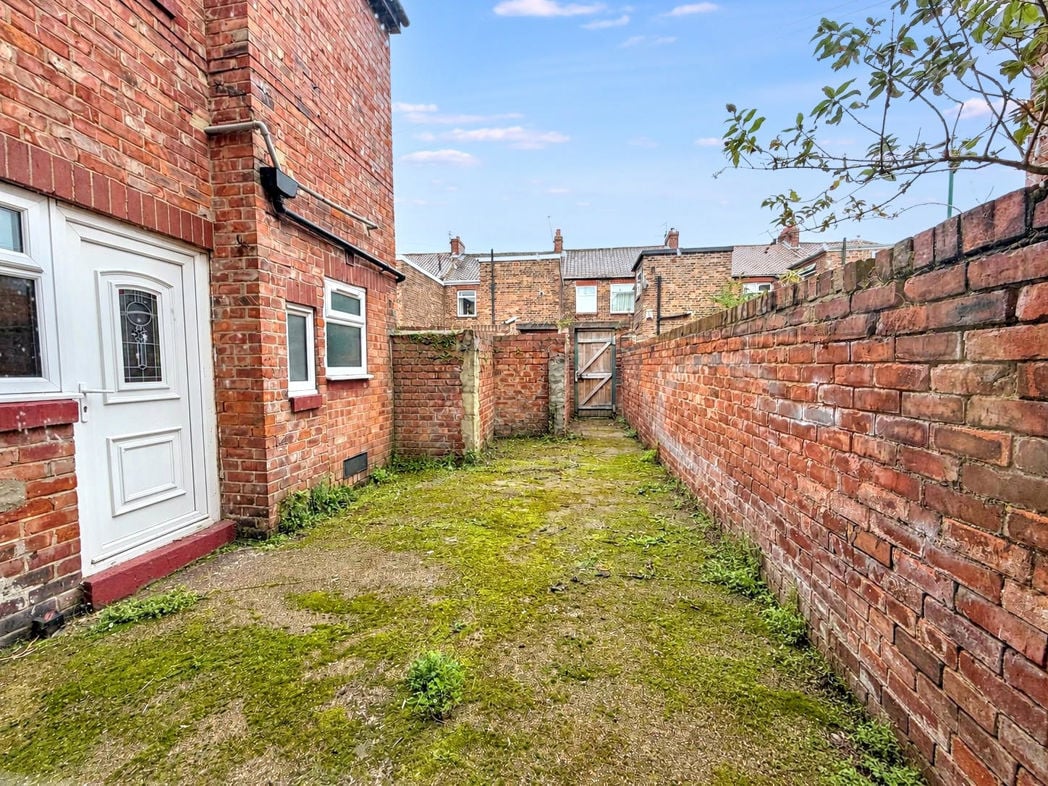 Property image 10 of 10