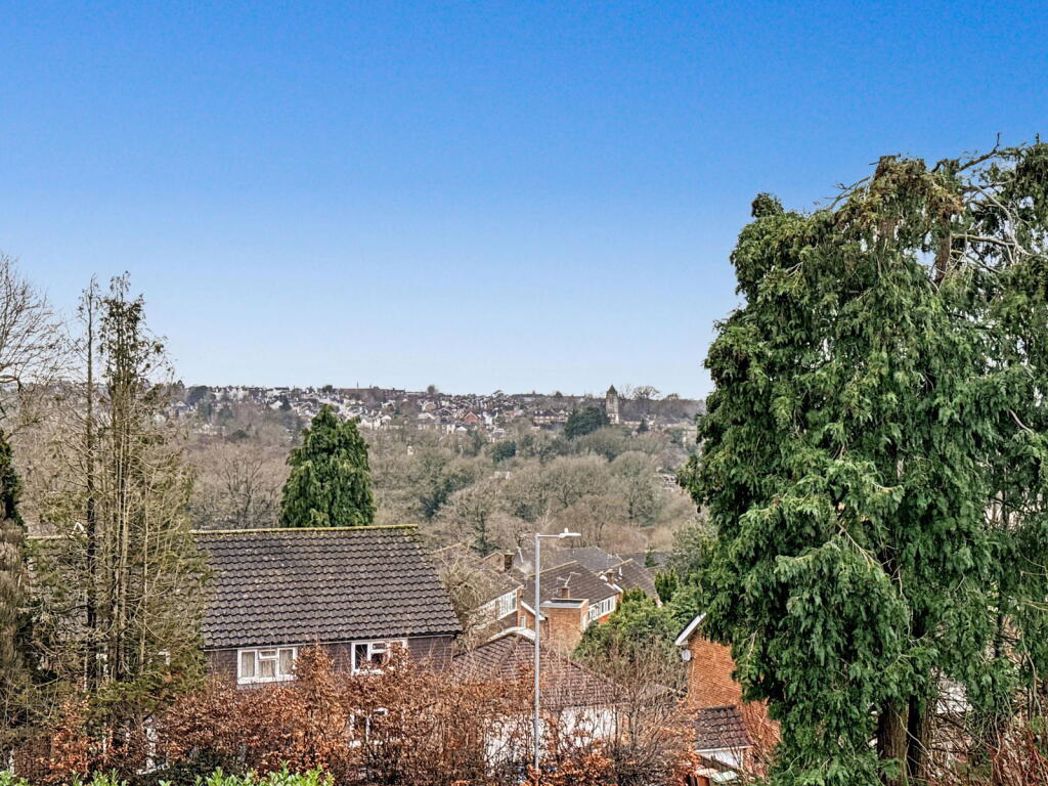 Property image 6 of 7