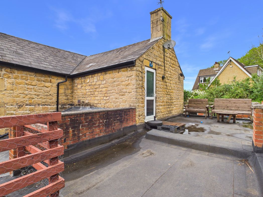 Property image 17 of 22