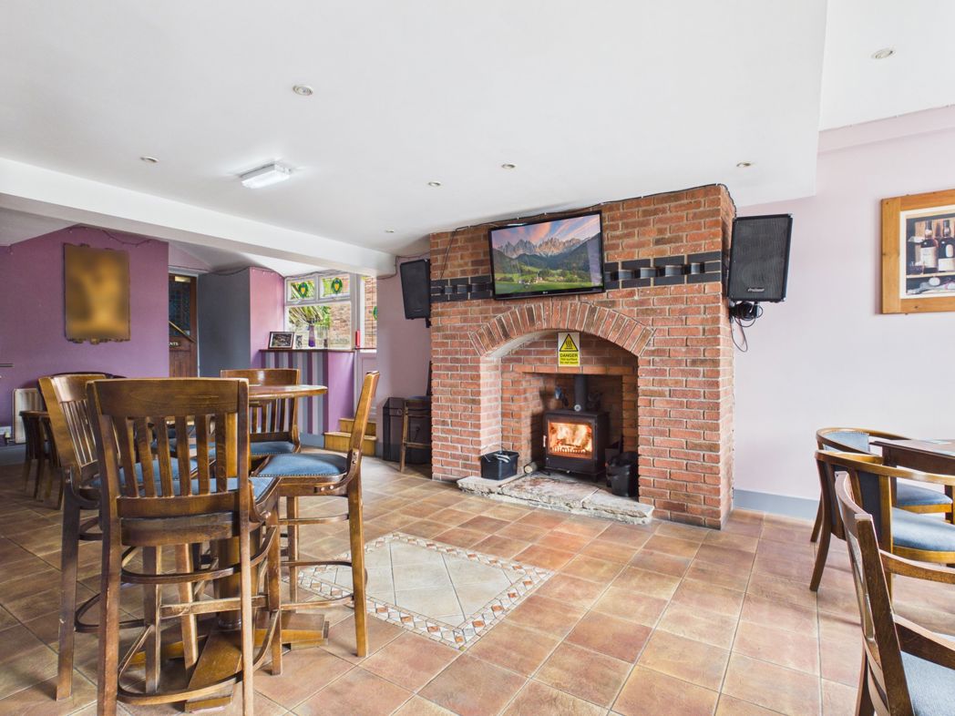 Property image 3 of 22