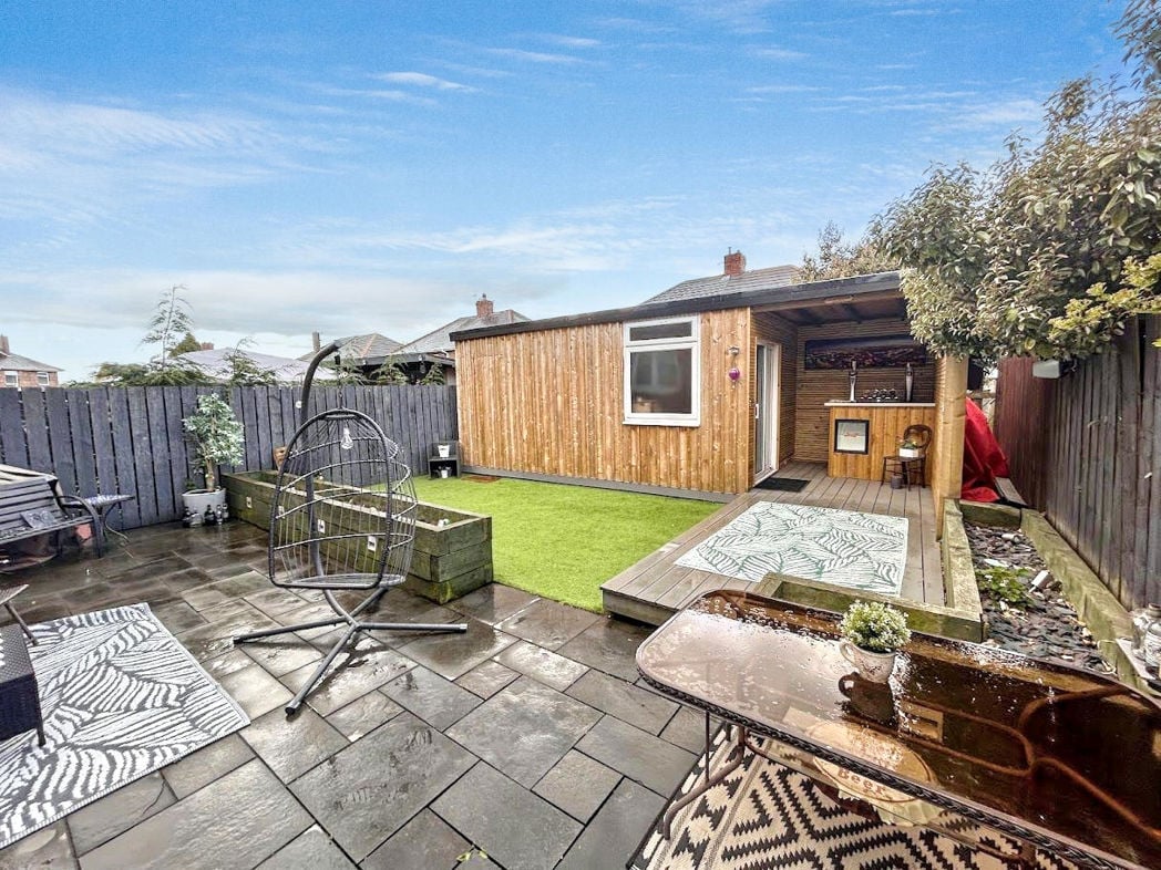 Property image 12 of 12