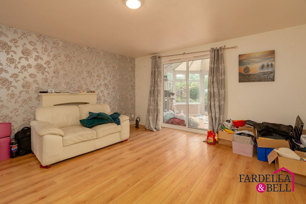 Property image 3 of 48