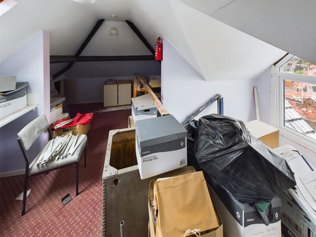Property image 24 of 28