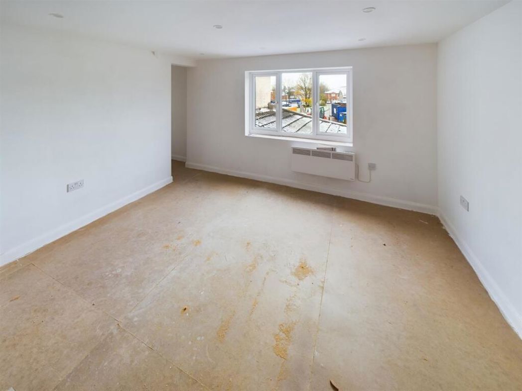 Property image 23 of 28