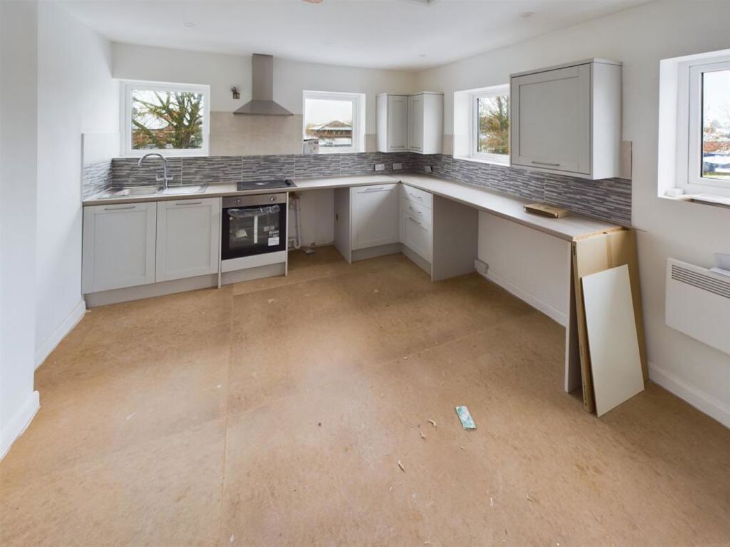 Property image 27 of 28