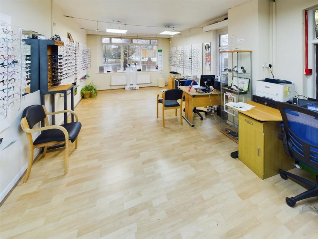 Property image 4 of 28