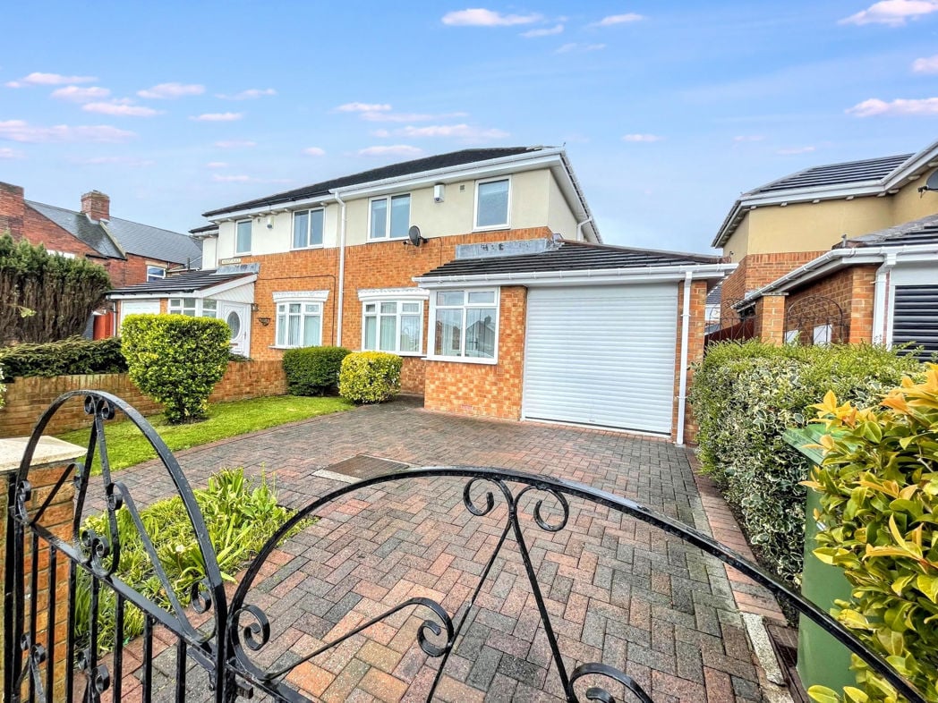 Property image 1 of 15