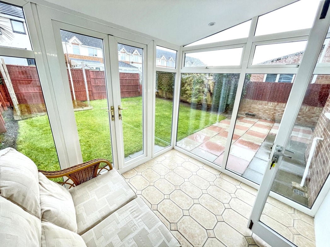 Property image 9 of 15