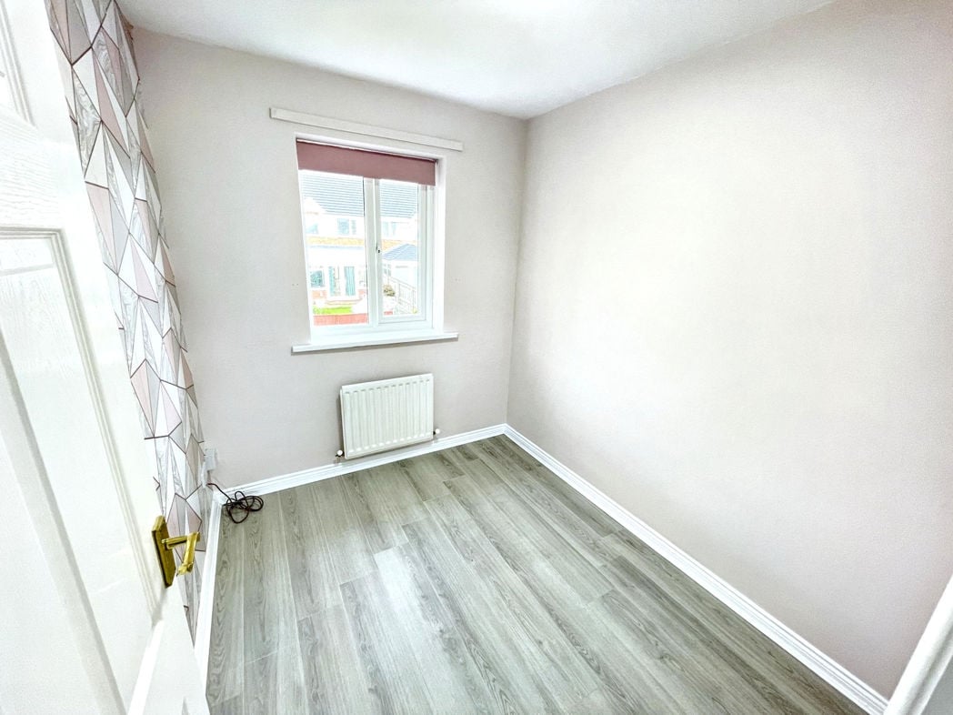 Property image 13 of 15