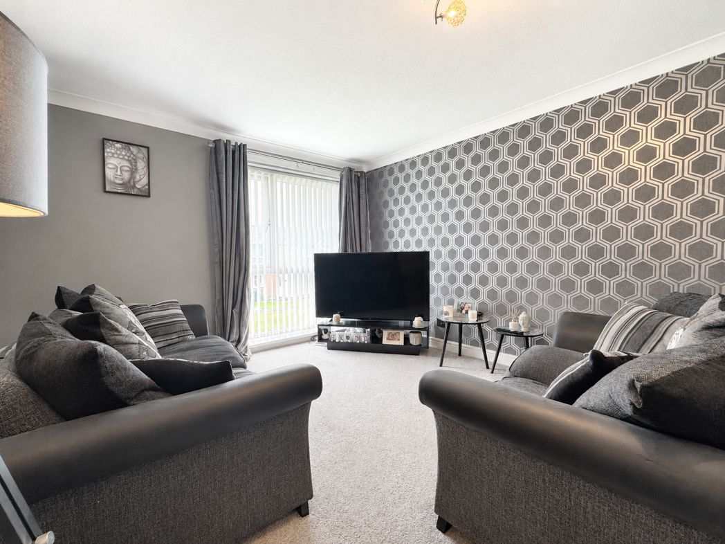 Property image 5 of 13