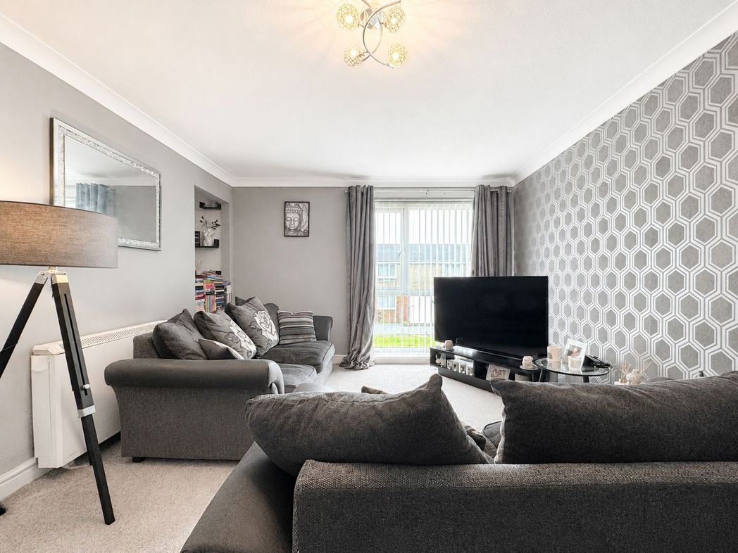 Property image 2 of 13