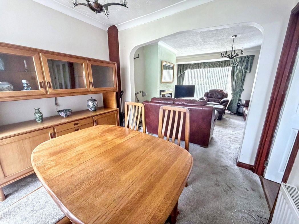 Property image 5 of 19