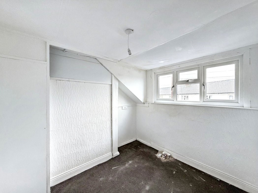 Property image 11 of 13