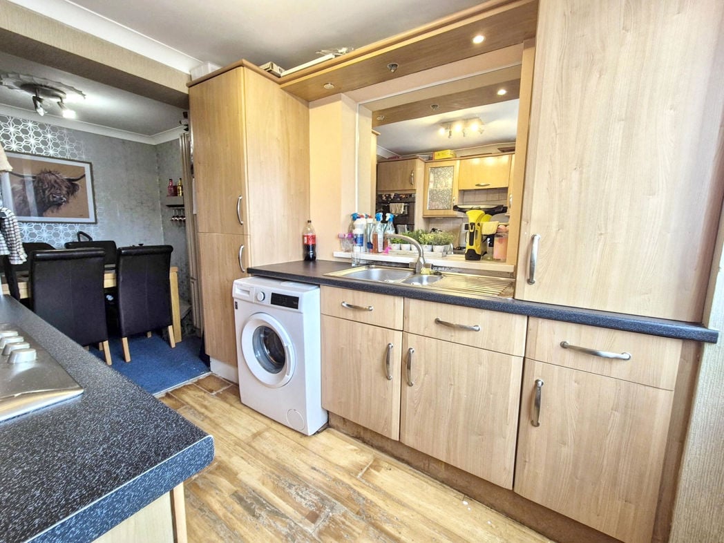 Property image 7 of 26