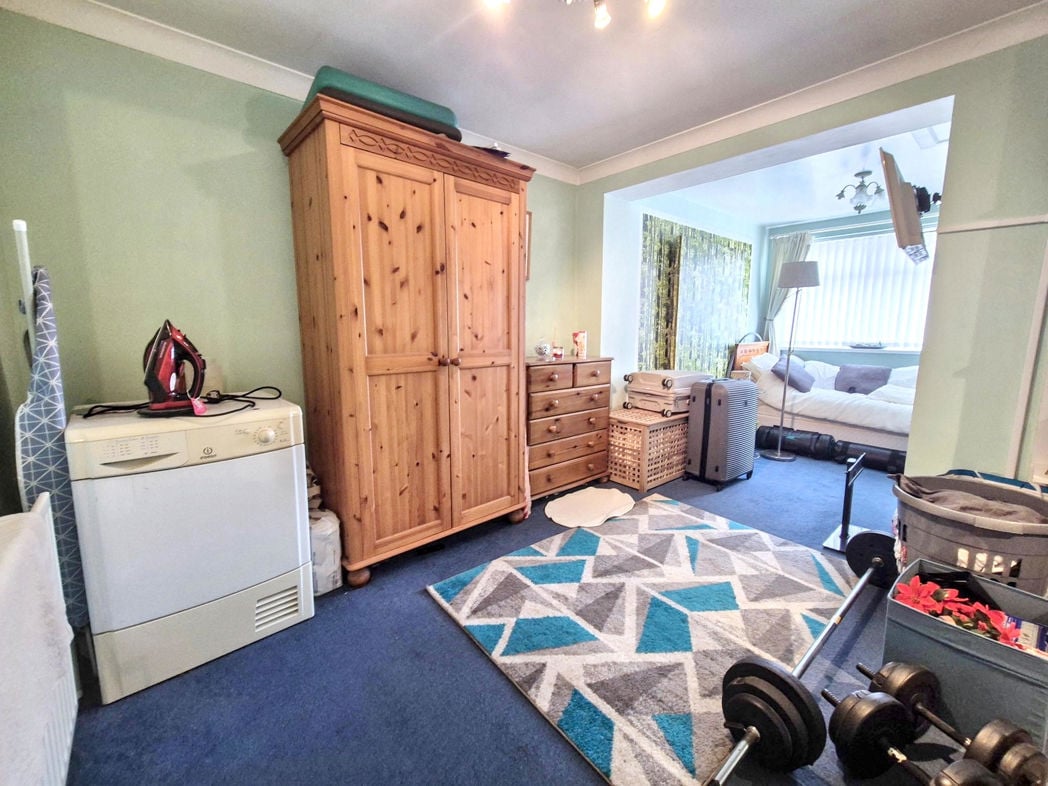 Property image 14 of 26