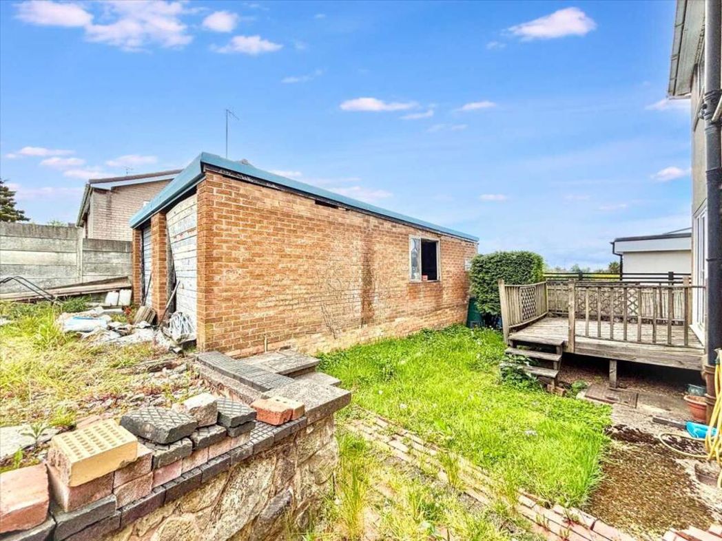 Property image 20 of 23