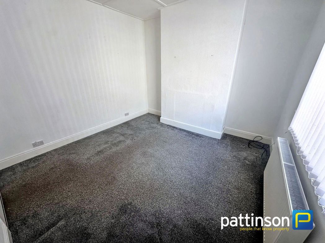 Property image 3 of 8